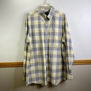 Jos. A. Bank, Long Sleeve Button Down Sportshirt